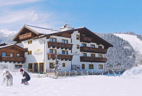 JOSK Flachau Hotel Bergzeit