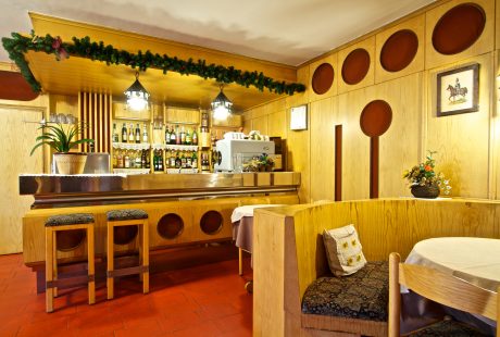JOSK Livigno Hotel Loredana bar